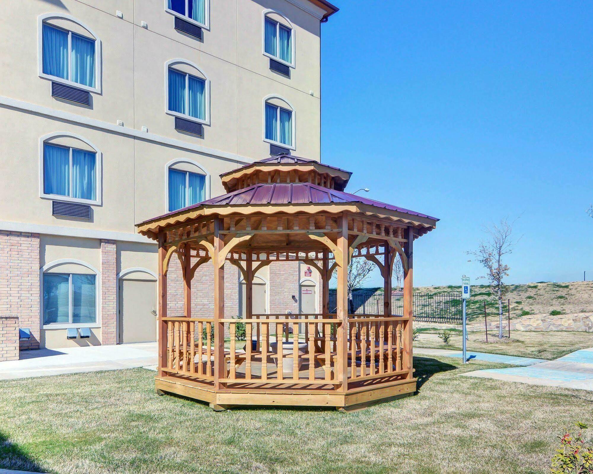 Comfort Suites Lake Worth Форт Уорт Екстериор снимка